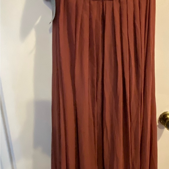 Formal Gown Size 14 - Picture 6 of 8
